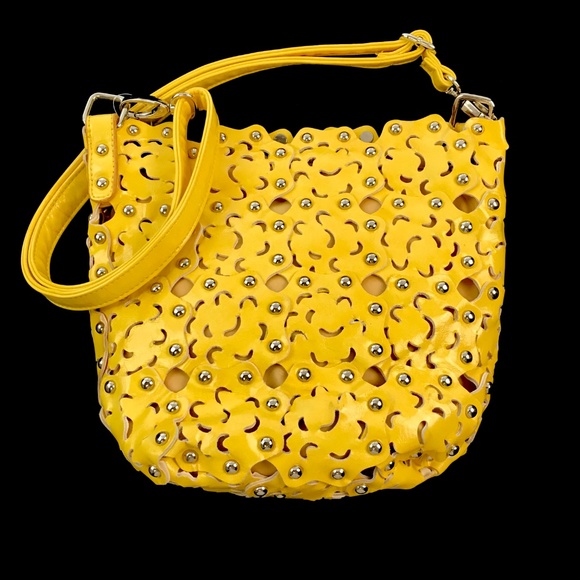 Sophisticated Style by Youmi K Yellow Purse - Picture 3 of 4